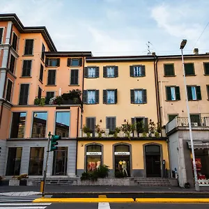  Aparthotel Vip Italy